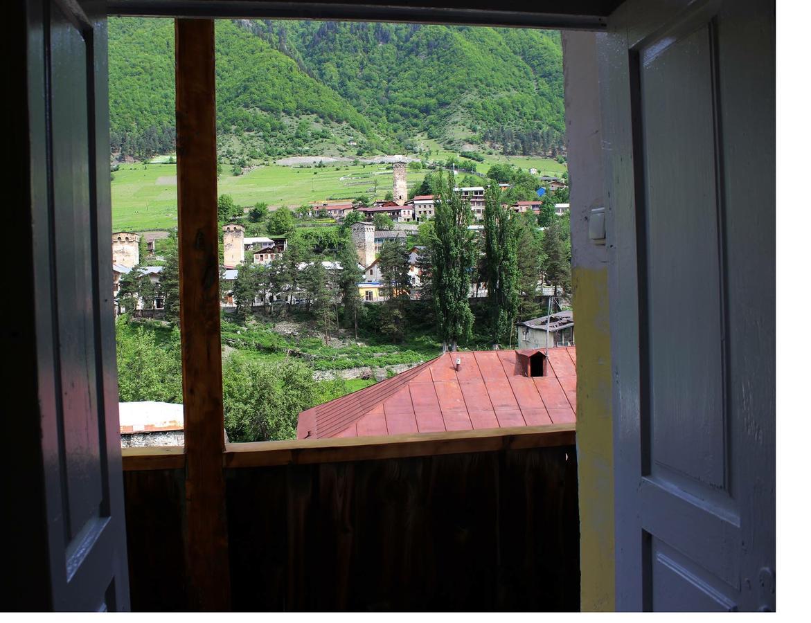 Travel Inn House Mestia • Მოგზაურის Სახლი Extérieur photo