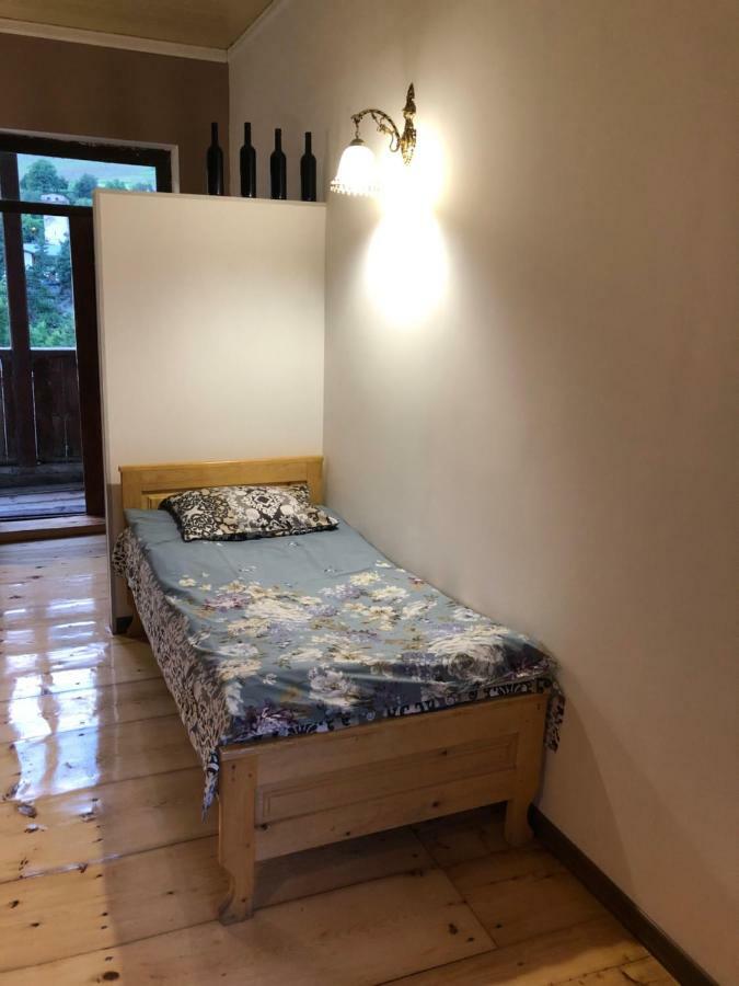 Travel Inn House Mestia • Მოგზაურის Სახლი Extérieur photo