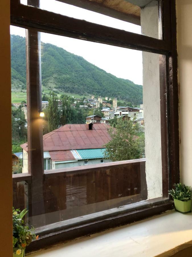 Travel Inn House Mestia • Მოგზაურის Სახლი Extérieur photo